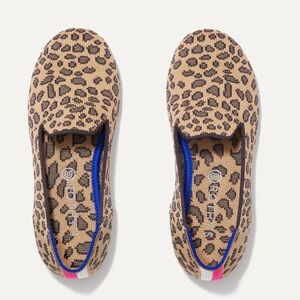 Kid’s Loafers in leopard print size 1